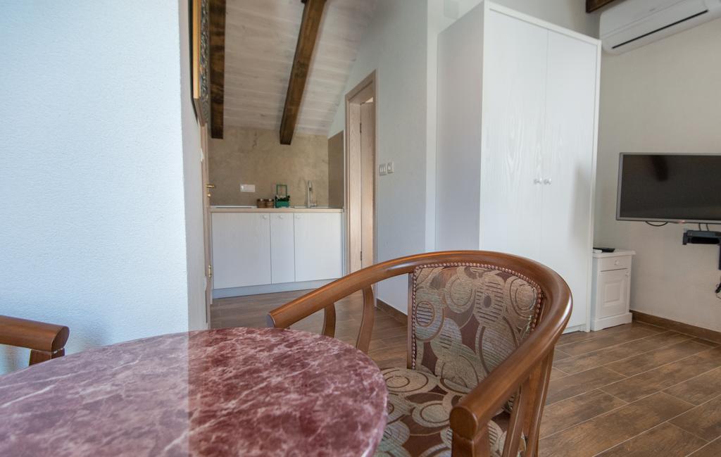 Apartments Marija Risan Room photo